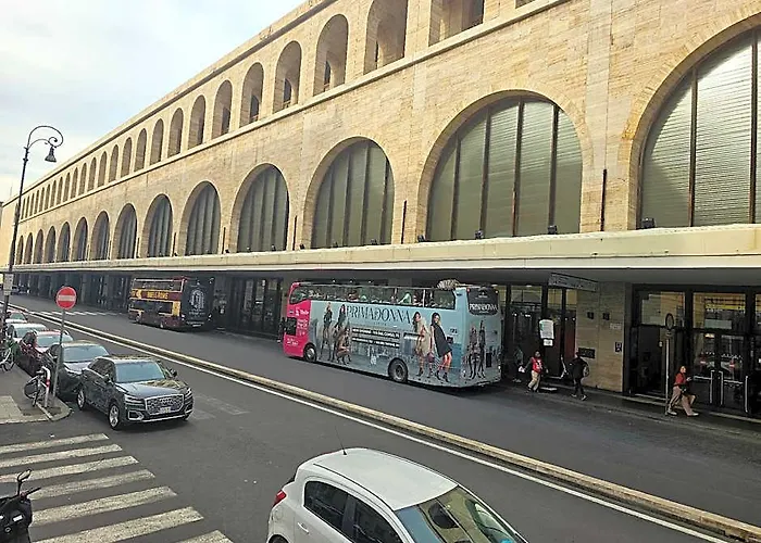 Pensión Cialdini 13 2*